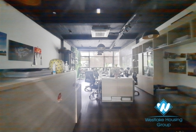 Office for rent at Hoang Cau lake